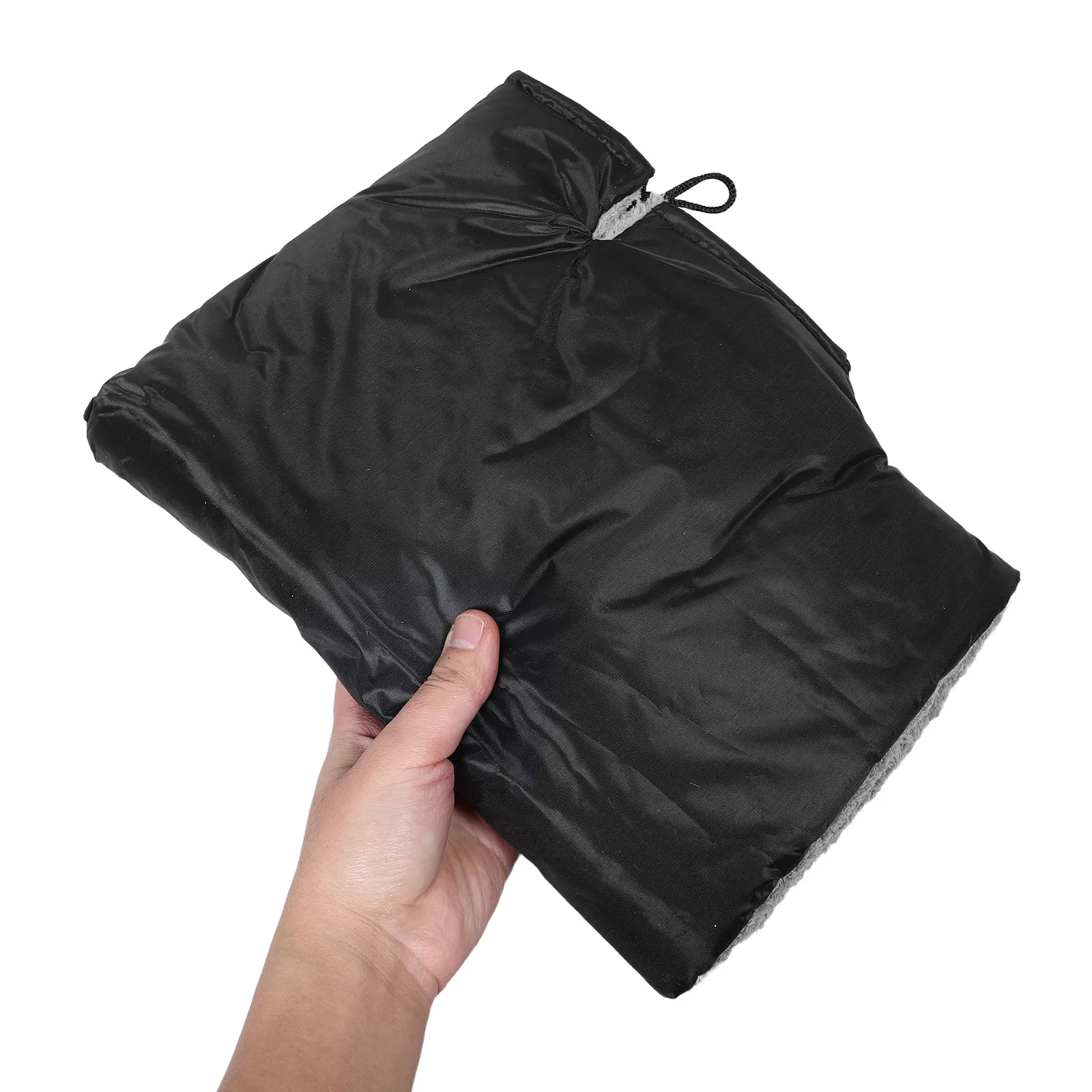 Universal Fit Electric Bicycle Gloves Anti-Slip Warm Liner Reflective Safety Design for Cold Weather Commuting
Universal Fit Electric Bicycle Gloves Anti-Slip Warm Liner Reflective Safety Design for Cold Weather Commuting