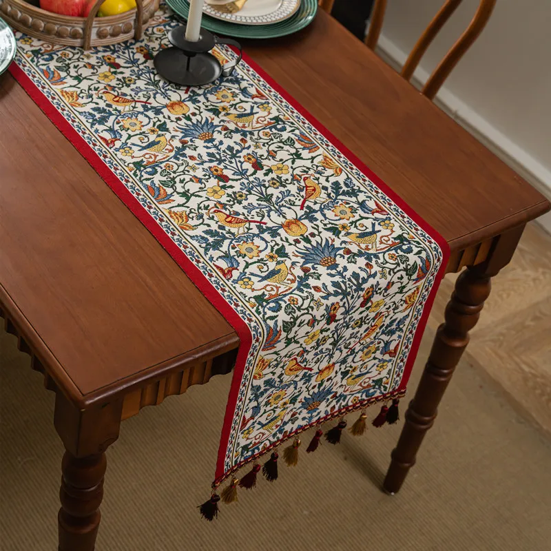 American Retro Table Runner Yarn-Dyed Jacquard Magpie Flower Tassel Home Polyester Tablecloth Table Runner Bed End Runner
American Retro Table Runner Yarn-Dyed Jacquard Magpie Flower Tassel Home Polyester Tablecloth Table Runner Bed End Runner