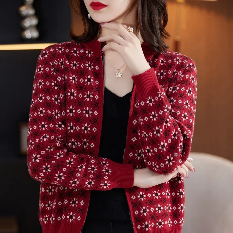 Women's Sweater Cardigan Loose Coat Chinese Style Autumn Winter New Round Neck Weaving Flowers Long Sleeve High-End Top Women
Women's Sweater Cardigan Loose Coat Chinese Style Autumn Winter New Round Neck Weaving Flowers Long Sleeve High-End Top Women