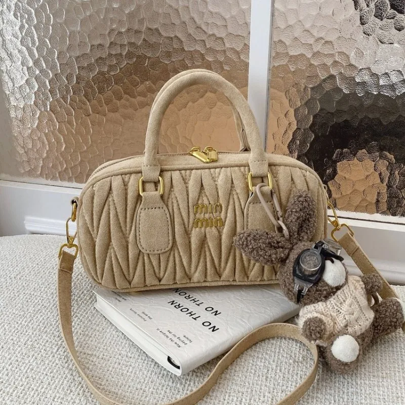 Fashionable Tote Bag For Women Spacious Shoulder Bag For Ladies Large Handbag Purse Underarm For Shopping And Beach
Fashionable Tote Bag For Women Spacious Shoulder Bag For Ladies Large Handbag Purse Underarm For Shopping And Beach