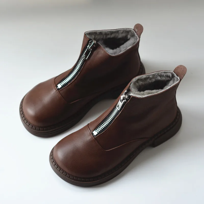 Свободные женские сапоги из воловьей кожи с большим носком, меховые зимние сапоги из натуральной шерсти, теплая зимняя женская обувь, короткие сапоги
Свободные женские сапоги из воловьей кожи с большим носком, меховые зимние сапоги из натуральной шерсти, теплая зимняя женская обувь, короткие сапоги