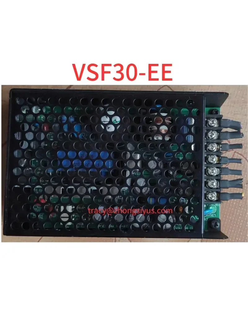 Б/у импульсный блок питания VSF30-EE
Б/у импульсный блок питания VSF30-EE