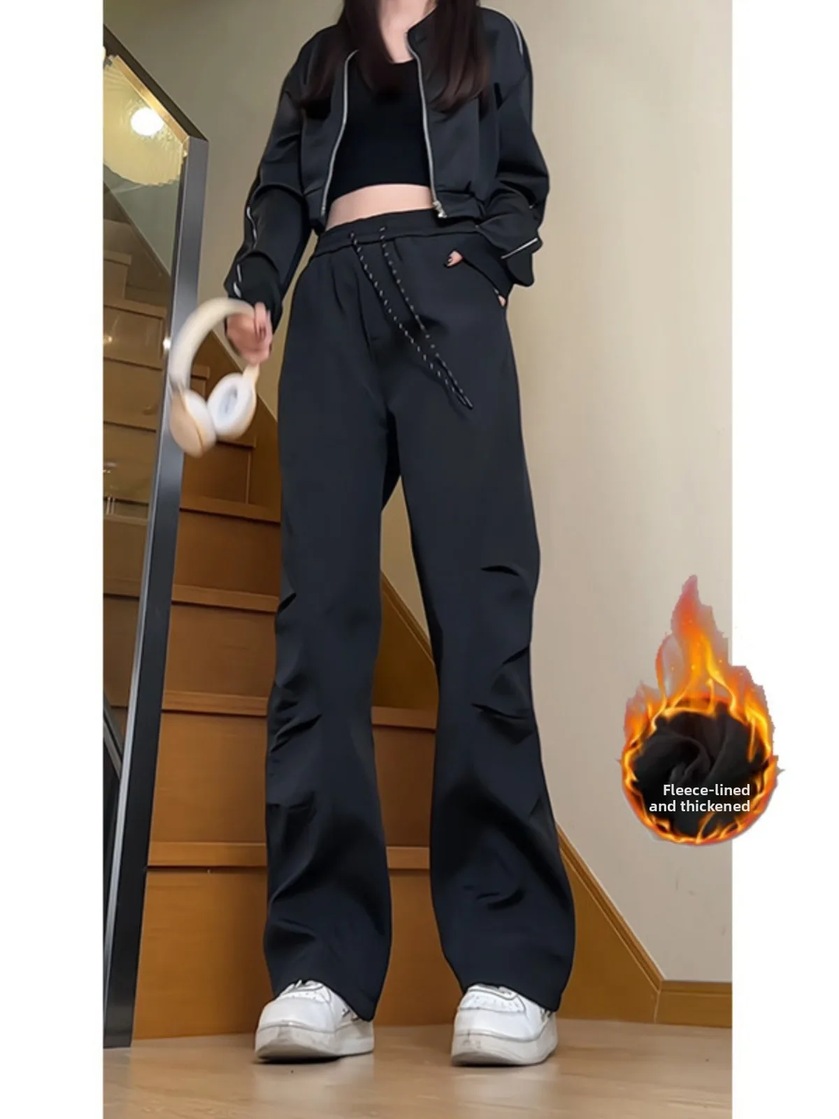 Black Folded Workwear Pants Men's American Vibe Waterproof Outdoor Fleece Lined Cargo Trousers Loose Fit Youth Fashion
Black Folded Workwear Pants Men's American Vibe Waterproof Outdoor Fleece Lined Cargo Trousers Loose Fit Youth Fashion