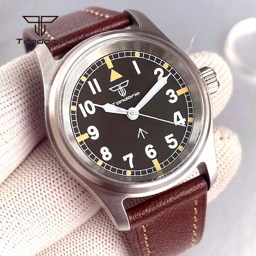 Tandorio автоматические Miyota8215 Pilot 36 мм часы для дайвинга для мужчин механические 20 бар сапфировая застежка-бабочка наручные часы зеленый люм
Tandorio автоматические Miyota8215 Pilot 36 мм часы для дайвинга для мужчин механические 20 бар сапфировая застежка-бабочка наручные часы зеленый люм