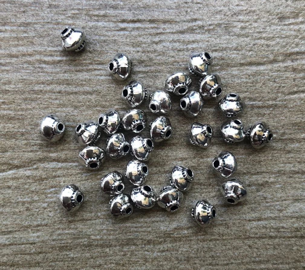 30pcs 5*5mm , hole 1mm Vintage spacer beads for jewelry handmade Alloy metal HWA0077
30pcs 5*5mm , hole 1mm Vintage spacer beads for jewelry handmade Alloy metal HWA0077