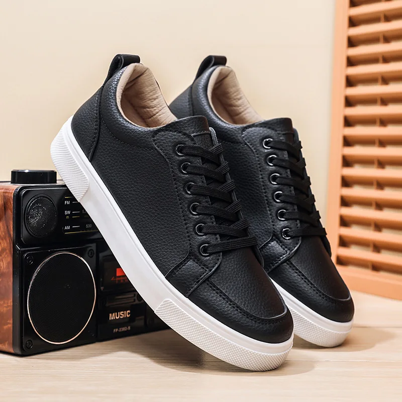 2026 Men's Board Shoes Leather Fashion White Shoes Casual Shoes Outdoor Sports Shoes Comfortable and Breathable
2026 Men's Board Shoes Leather Fashion White Shoes Casual Shoes Outdoor Sports Shoes Comfortable and Breathable