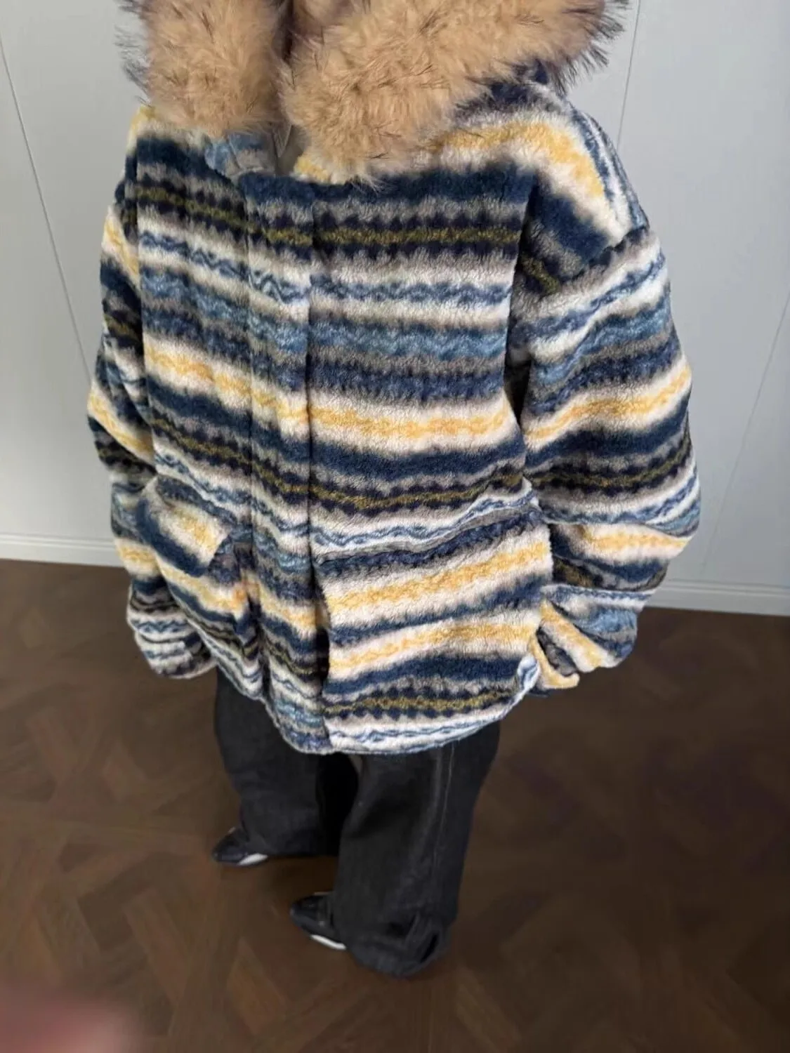 Winter Thiened Lamb Fur Jaet Hooded Cotton Padded Coat Loose ex Warm Cotton Clothes Youth Faion Ox Cloth Long S...
Winter Thiened Lamb Fur Jaet Hooded Cotton Padded Coat Loose ex Warm Cotton Clothes Youth Faion Ox Cloth Long S...