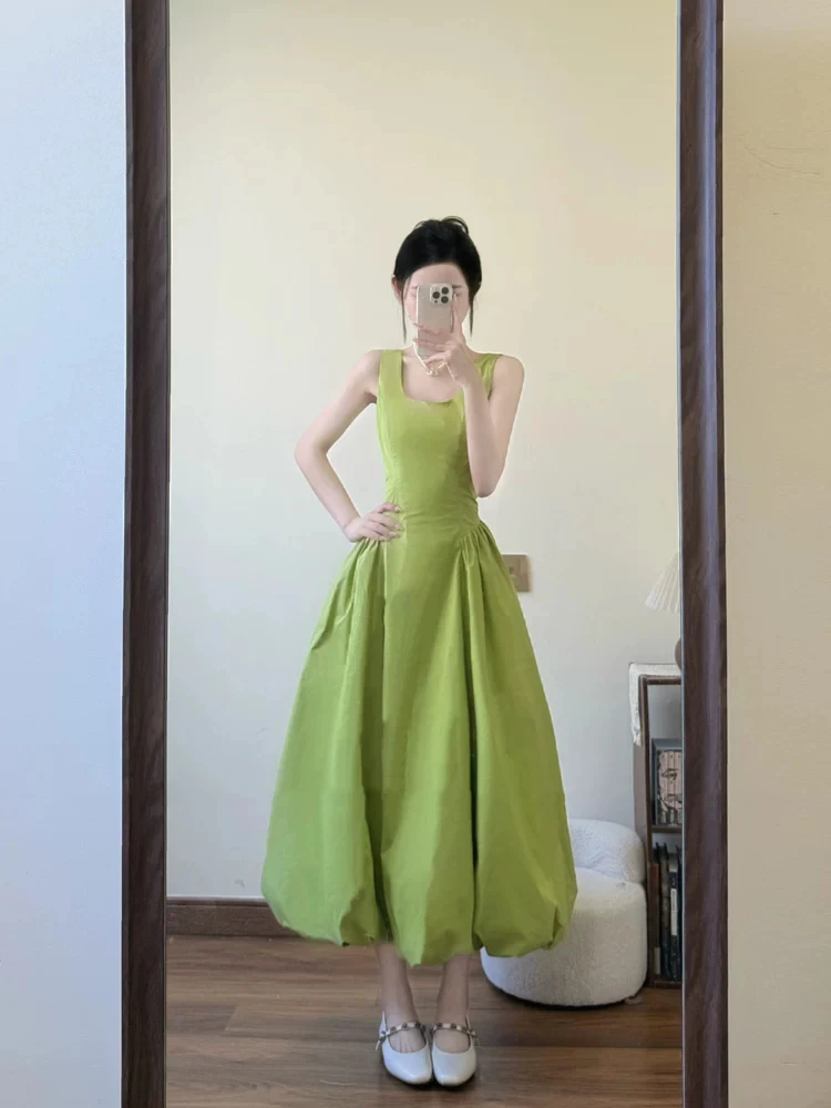 XZY Summer Green Sleeveless Vest Dress Women's plus Size Floral Long Skirt High Waist A-Line French Style Backless Casual Dress
XZY Summer Green Sleeveless Vest Dress Women's plus Size Floral Long Skirt High Waist A-Line French Style Backless Casual Dress