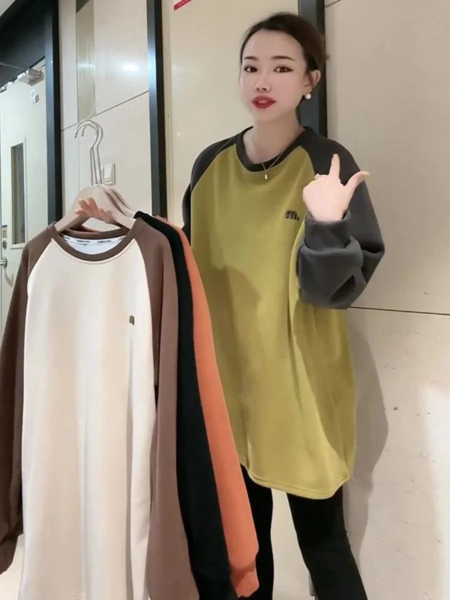 plus Size Women's Fleece Lined Hoodie Thickened Base Layer Top Spring Autumn Loose Fit Trendy Mid-Length Sweatshirt
plus Size Women's Fleece Lined Hoodie Thickened Base Layer Top Spring Autumn Loose Fit Trendy Mid-Length Sweatshirt