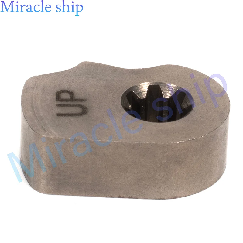 663-44151-00 Кулачок переключения передач для лодочного двигателя yamaha 2-тактный 25HP-90HP или 4T F45 F50 FT50 663-44151 663-44151-00-00 лодочный двигатель
663-44151-00 Кулачок переключения передач для лодочного двигателя yamaha 2-тактный 25HP-90HP или 4T F45 F50 FT50 663-44151 663-44151-00-00 лодочный двигатель