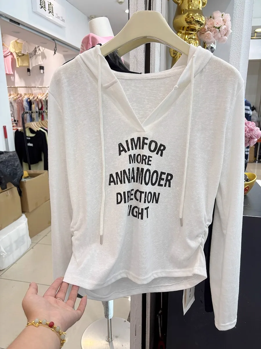 Autumn 2025 Women's Casual Long Sleeve T-shirt with Hood And Letter Print Pleated Slimming Top Versatile Comfortable Breathable
Autumn 2025 Women's Casual Long Sleeve T-shirt with Hood And Letter Print Pleated Slimming Top Versatile Comfortable Breathable