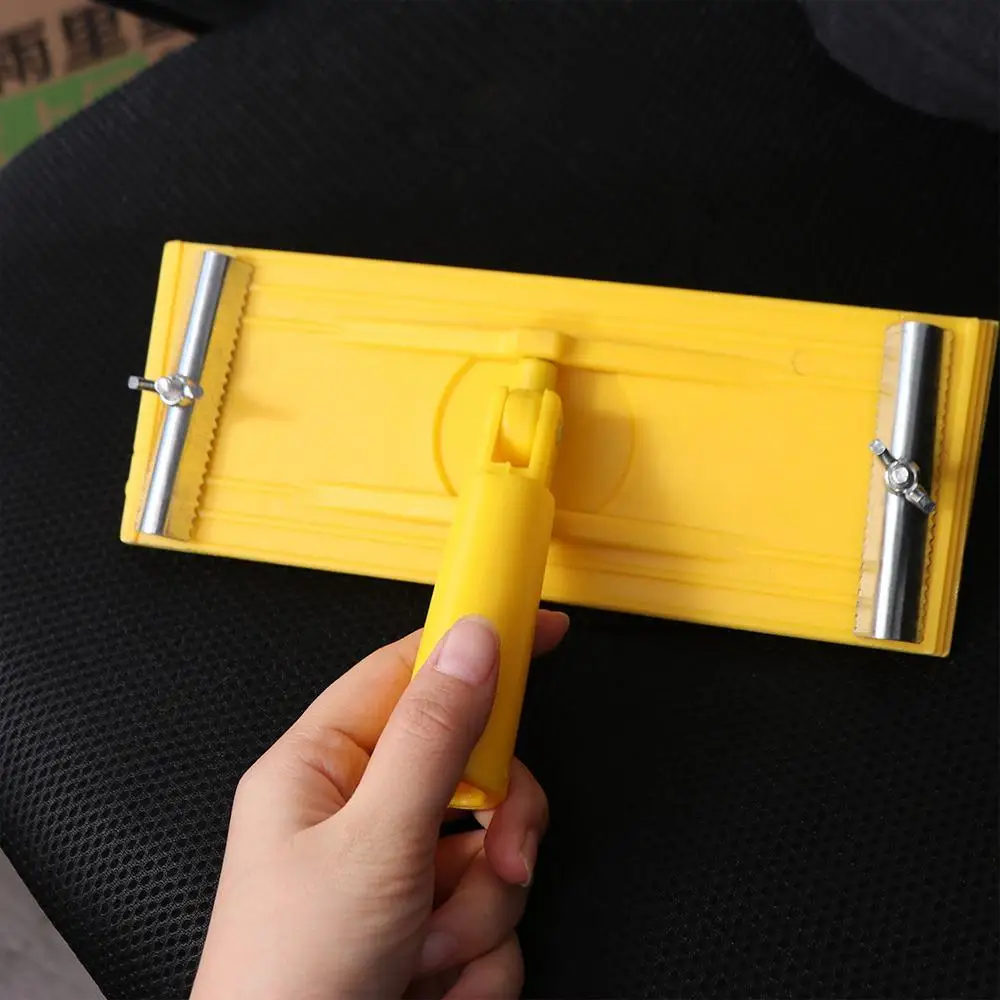 Cardan rotation Pole Sander Replacement Head Fixed sandpaper Screw interface Handheld Belt Sandpaper Frame Sponge board PP
Cardan rotation Pole Sander Replacement Head Fixed sandpaper Screw interface Handheld Belt Sandpaper Frame Sponge board PP