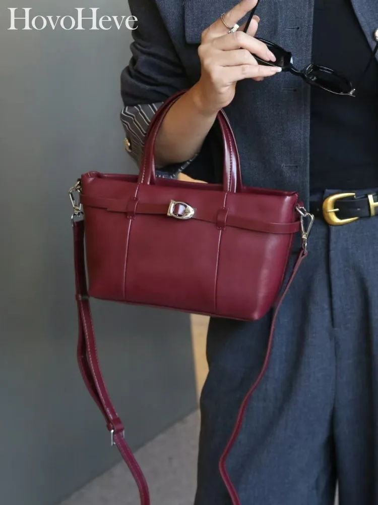 Designer Female Zipper Elegant Cowhide Leather Casual Office Shoulder Bag Multifunctional Solid Color Women Crossbody Handbag
Designer Female Zipper Elegant Cowhide Leather Casual Office Shoulder Bag Multifunctional Solid Color Women Crossbody Handbag