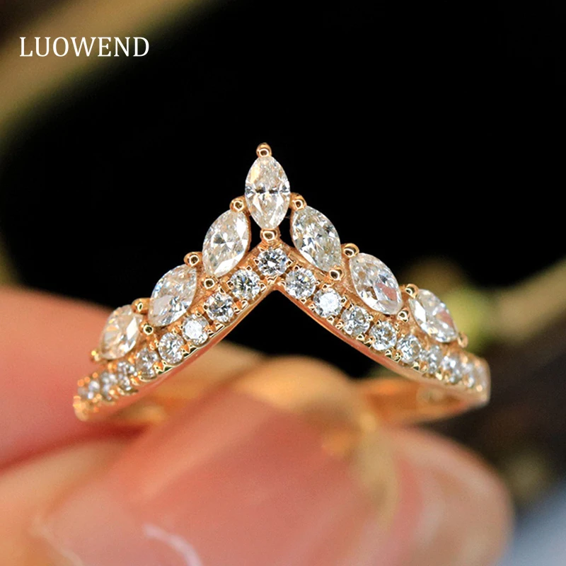 LUOWEND 18K кольца из желтого золота с блестящей короной дизайн 0,52 карат натуральный бриллиант обручальное кольцо для женщин Свадебные высокие ювелирные изделия
LUOWEND 18K кольца из желтого золота с блестящей короной дизайн 0,52 карат натуральный бриллиант обручальное кольцо для женщин Свадебные высокие ювелирные изделия