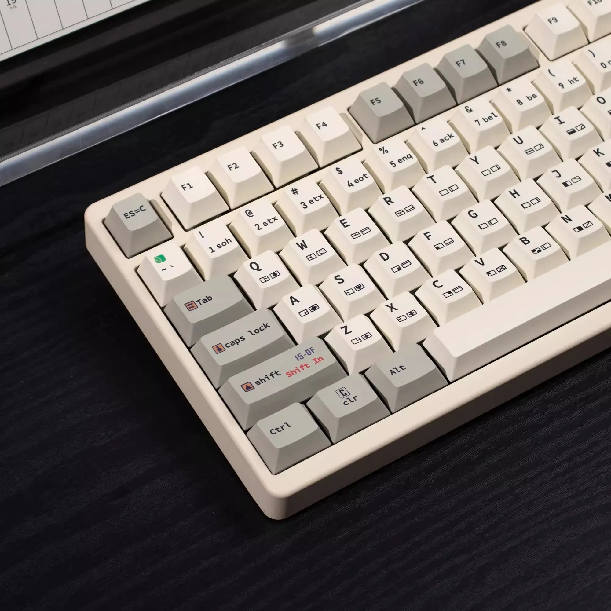 Wooting retro gray C64 engraved keycap PBT sublimation original magnetic axis wireless mechanical keyboard
Wooting retro gray C64 engraved keycap PBT sublimation original magnetic axis wireless mechanical keyboard