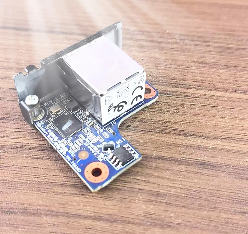 Новый порт расширения Gigabit Ethernet для мини-ПК HP Z2 G4 L04211-003 L19378-001 TPC-F003AO
Новый порт расширения Gigabit Ethernet для мини-ПК HP Z2 G4 L04211-003 L19378-001 TPC-F003AO