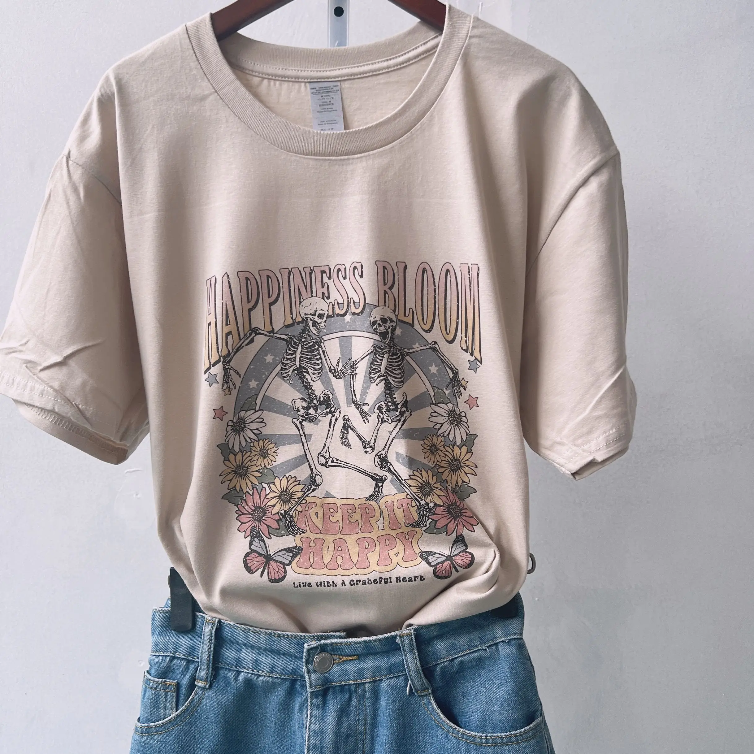 Happiness Bloom T Shirt Vintage Aesthetic Short Sleeve Plus Size Tshirt Plant Vegan Women Graphic Tees Cottagecore Clothes
Happiness Bloom T Shirt Vintage Aesthetic Short Sleeve Plus Size Tshirt Plant Vegan Women Graphic Tees Cottagecore Clothes