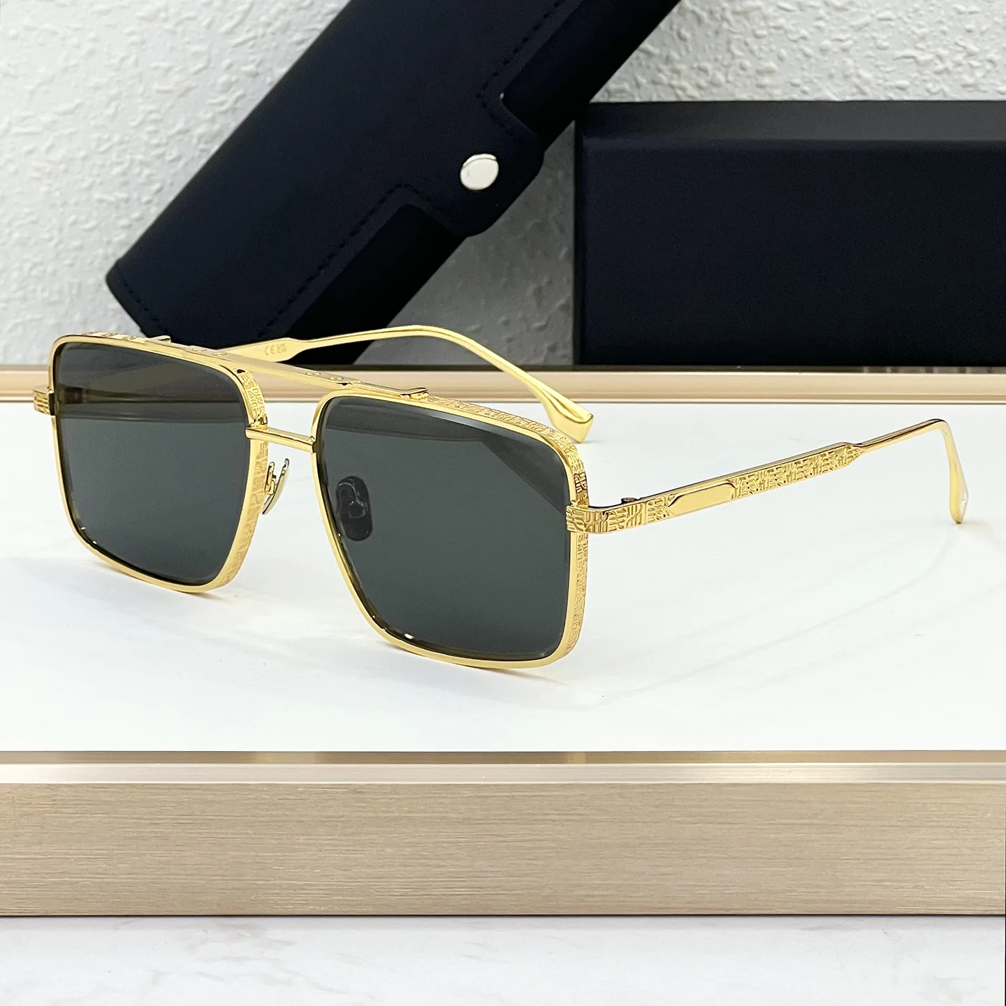 Steampunk Aviator Sunglasses Unisex UV400 Protection Luxury Metal Frame Designer Driving Fishing Eyewear
Steampunk Aviator Sunglasses Unisex UV400 Protection Luxury Metal Frame Designer Driving Fishing Eyewear