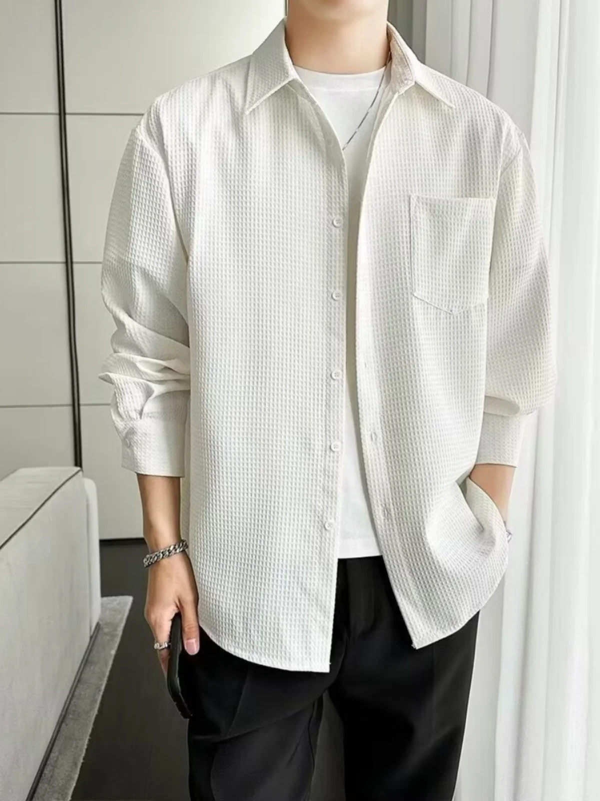 Свободный длинный све, повседневная одежда для мужчин, весна-осень, крутая брендовая дышащая универсальная верхняя одежда High Sensation, топ
Свободный длинный све, повседневная одежда для мужчин, весна-осень, крутая брендовая дышащая универсальная верхняя одежда High Sensation, топ