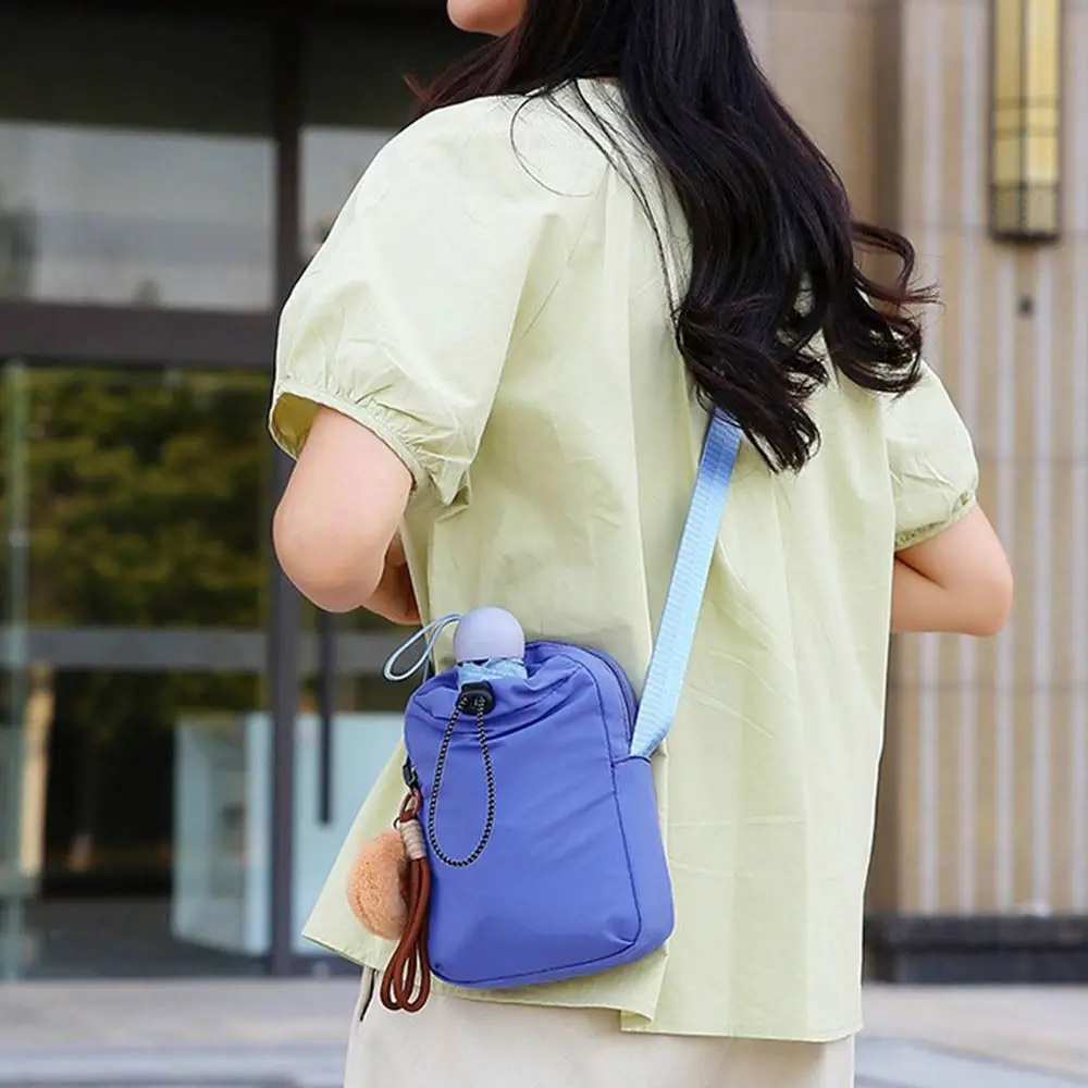 Korean Style Crossbody Water Bottle Bag Nylon Waterproof Mobile Phone Bag Portable Drawstring Open Top Water Bottle Carrier Bag
Korean Style Crossbody Water Bottle Bag Nylon Waterproof Mobile Phone Bag Portable Drawstring Open Top Water Bottle Carrier Bag