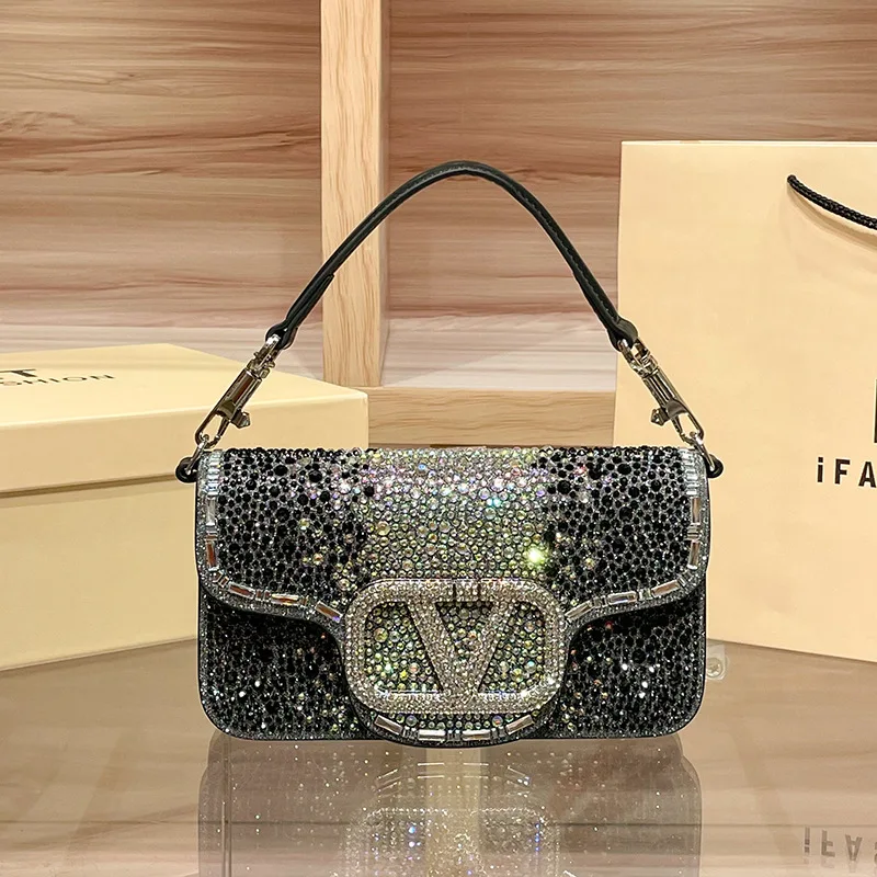 Новое поступление 2026, модная квадратная сумка со стразами-роскошная сумка через плечо с цепочкой, элегантная женская сумка с кристаллическими деталями
Новое поступление 2026, модная квадратная сумка со стразами-роскошная сумка через плечо с цепочкой, элегантная женская сумка с кристаллическими деталями