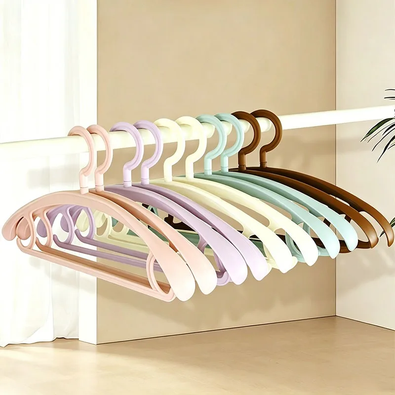 360° Rotatable Plastic Clothes Hanger, Thickened Widened Shoulder Traceless Hanger, Anti-Bump Anti-Deformation Rack for Home Use
360° Rotatable Plastic Clothes Hanger, Thickened Widened Shoulder Traceless Hanger, Anti-Bump Anti-Deformation Rack for Home Use