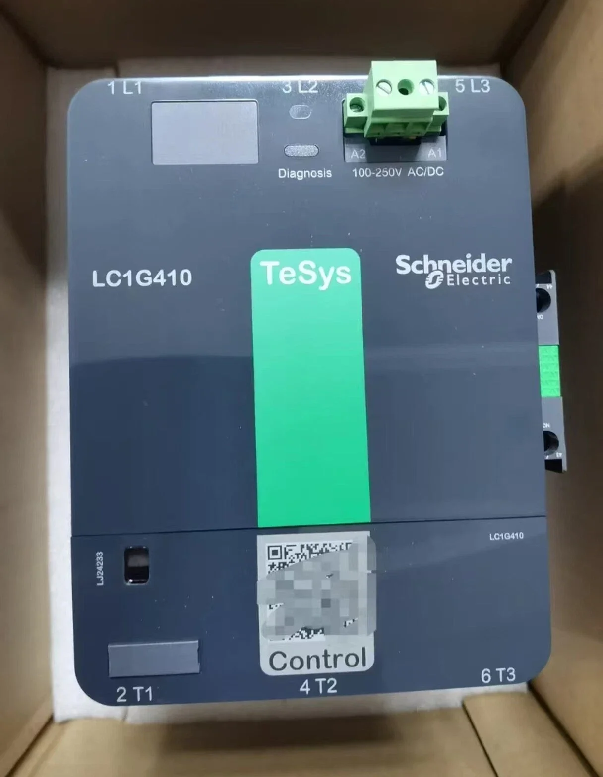 LC1G410KUEC contactor 3Poles 410A 100-250V AC/DC
LC1G410KUEC contactor 3Poles 410A 100-250V AC/DC