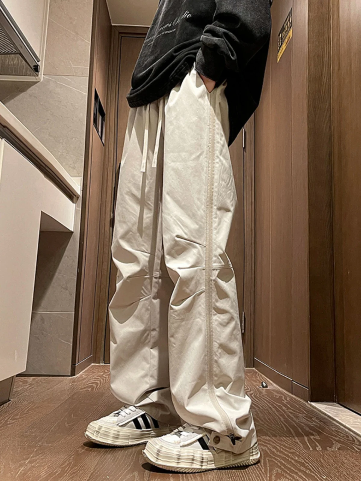 Мужские брюки прямого кроя в американском ретро-стиле для работы, осенне-зимние, модные, повседневные, длинные штаны от известного бренда
Мужские брюки прямого кроя в американском ретро-стиле для работы, осенне-зимние, модные, повседневные, длинные штаны от известного бренда