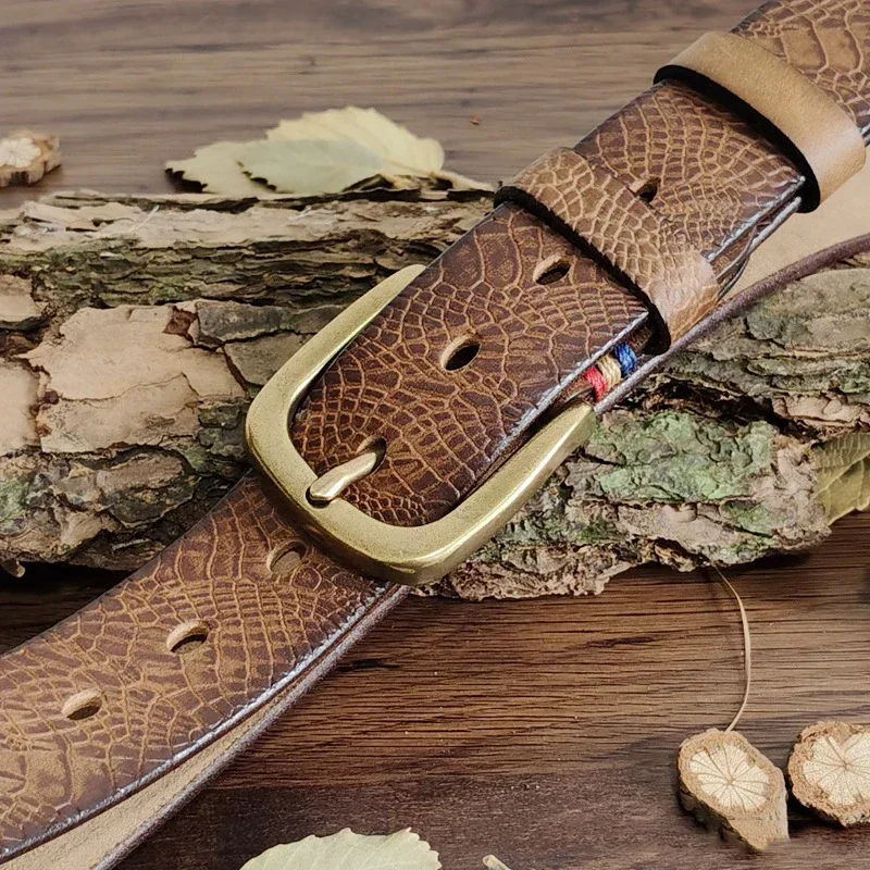 Top Cow Genuine Leather Brass Buckle Belts for Men Luxury Designer High Quality Fashion Style Vintage Embossing Cowboy Male Belt
Top Cow Genuine Leather Brass Buckle Belts for Men Luxury Designer High Quality Fashion Style Vintage Embossing Cowboy Male Belt