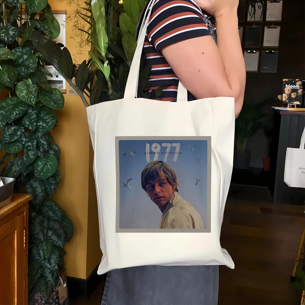 Luke's Skywalker Version tote bag 1977 A New Hope Galaxy's Edge STAR Resistance War canvas bag 90s fashion aesthetic travel bag
Luke's Skywalker Version tote bag 1977 A New Hope Galaxy's Edge STAR Resistance War canvas bag 90s fashion aesthetic travel bag