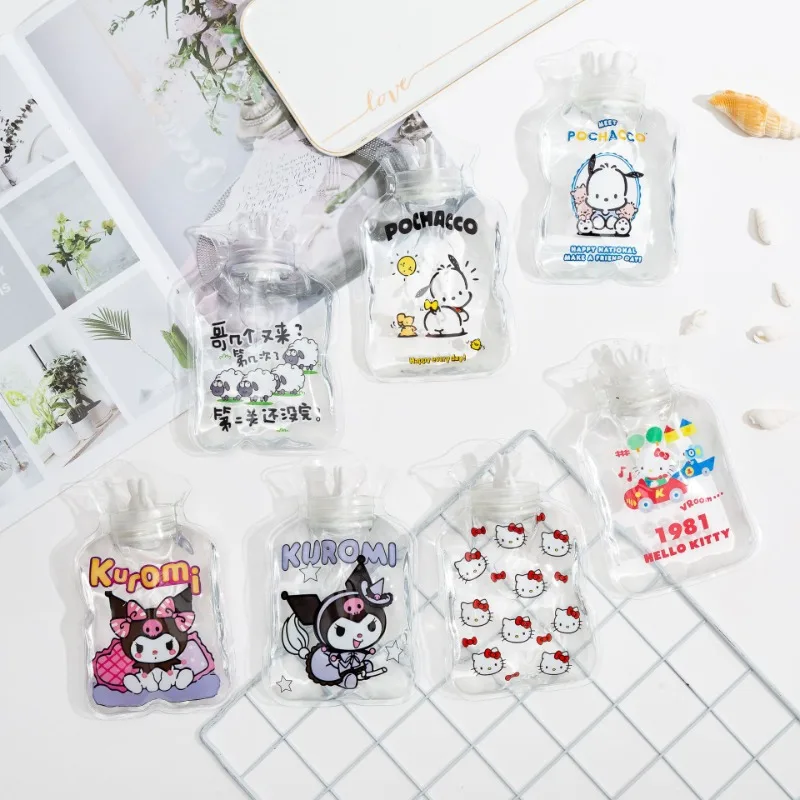 Hello Kitty Kuromi Portable Warm Handbag Student Cartoon Water Filling Hot Water Bag Portable Transparent Mini Women Accessories
Hello Kitty Kuromi Portable Warm Handbag Student Cartoon Water Filling Hot Water Bag Portable Transparent Mini Women Accessories