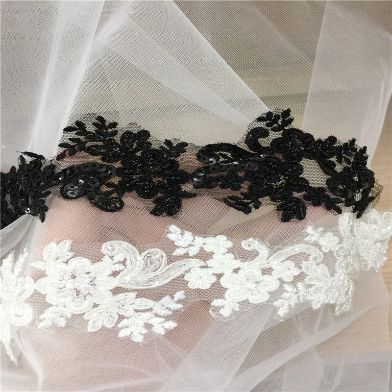 New Black And White Car Bone Lace Beaded Sequin LaceTrim Boarder For Wedding Dresses
New Black And White Car Bone Lace Beaded Sequin LaceTrim Boarder For Wedding Dresses