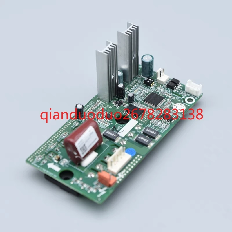 Suitable for Gree GMV multi-line 300027000583 main board ZS3310-N4 fan drive board 300027000582
Suitable for Gree GMV multi-line 300027000583 main board ZS3310-N4 fan drive board 300027000582