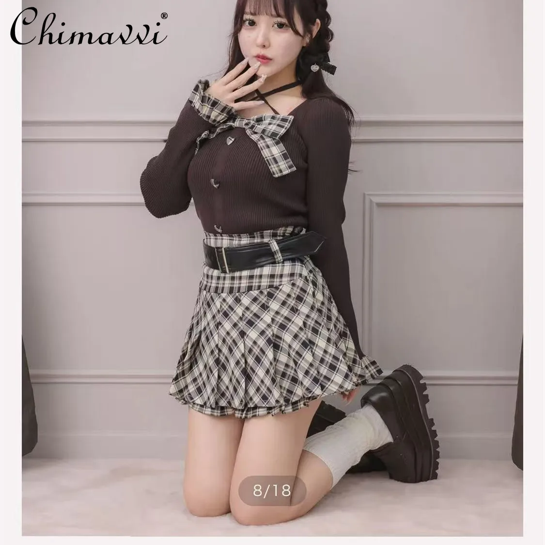 Japanese Preppy Plaid Patchwork Knit Sweater 2026 Spring Autumn New Fashion Cute Bow Elegant Long-sleeve Women's Knitwear
Japanese Preppy Plaid Patchwork Knit Sweater 2026 Spring Autumn New Fashion Cute Bow Elegant Long-sleeve Women's Knitwear