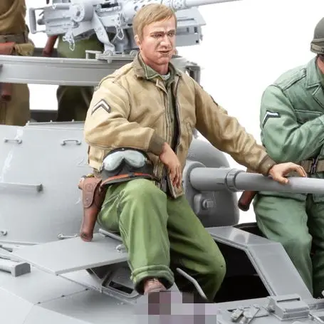 1/16 фигурка модели из смолы GK, американский солдат, несобранный и Неокрашенный комплект
1/16 фигурка модели из смолы GK, американский солдат, несобранный и Неокрашенный комплект