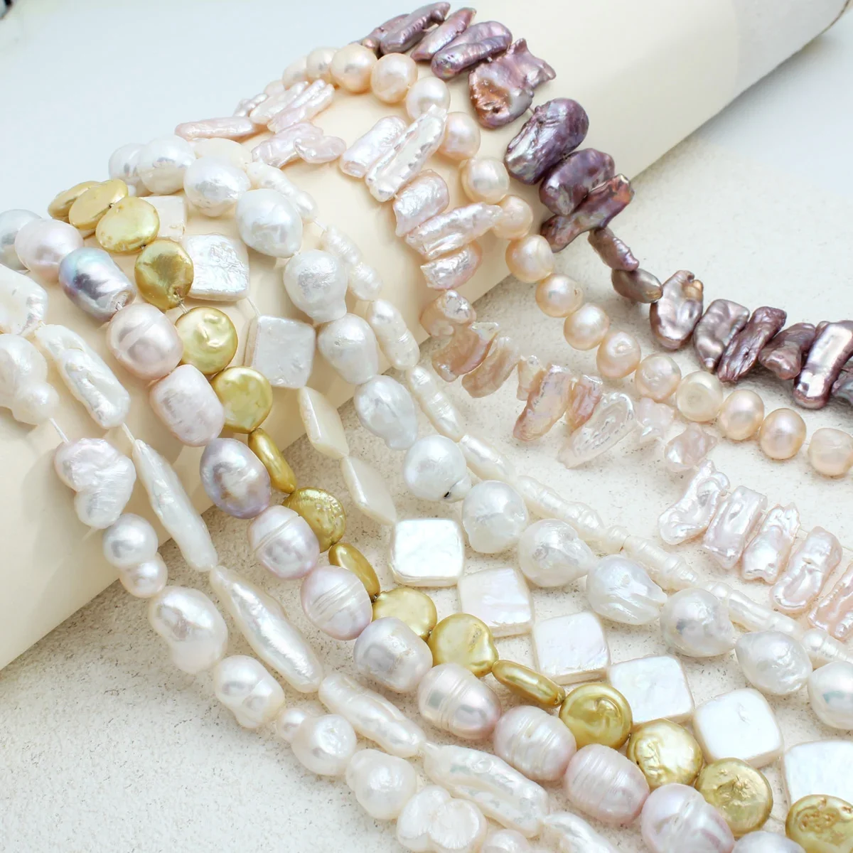 4-20mm Randomly ship 2 pieces of natural freshwater pearls, irregular beads, DIY jewelry accessories in color and style
4-20mm Randomly ship 2 pieces of natural freshwater pearls, irregular beads, DIY jewelry accessories in color and style