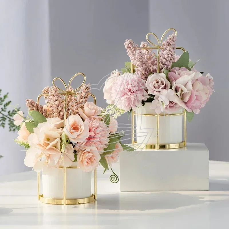 European Style Ceramic Vase Home Decor Crafts for Living Room Office Coffee Table Flower Arrangement
European Style Ceramic Vase Home Decor Crafts for Living Room Office Coffee Table Flower Arrangement