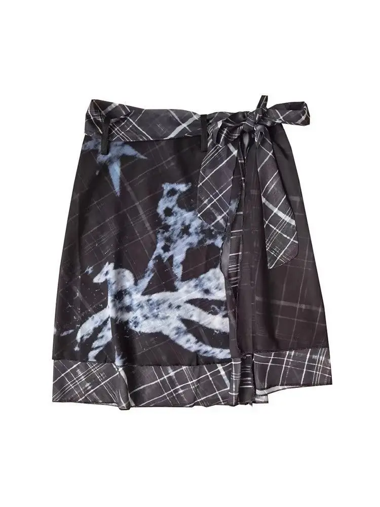 Harajuku Dark Tie Dye Plaid Waistband Dress Women Irregular Design Sense Niche Spicy Girl Slimming A-line Skirts
Harajuku Dark Tie Dye Plaid Waistband Dress Women Irregular Design Sense Niche Spicy Girl Slimming A-line Skirts