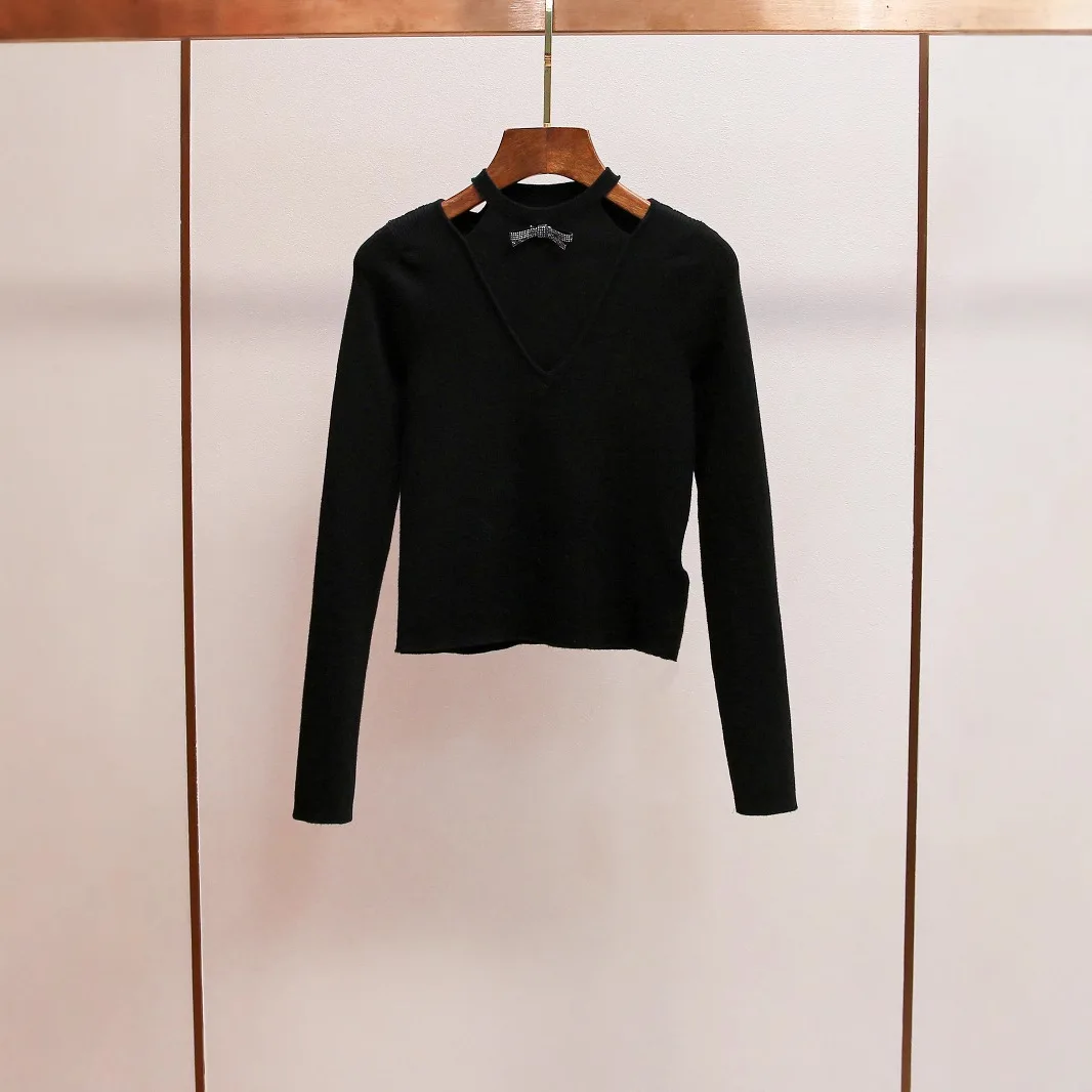 Fashionable Korean Style Knot Hollow out Slim Fit Knitted Sweater Women's Autumn Winter New Arrival Nylon Material
Fashionable Korean Style Knot Hollow out Slim Fit Knitted Sweater Women's Autumn Winter New Arrival Nylon Material