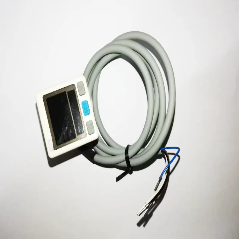 Brand new, genuine pressure gauge KP30C-01-F1 KP30C-02-F1 KP30C-03-F1 KP30C-04-F1 KP30V-01-F1 KP30V-02-F1 KP30V-03-F1
Brand new, genuine pressure gauge KP30C-01-F1 KP30C-02-F1 KP30C-03-F1 KP30C-04-F1 KP30V-01-F1 KP30V-02-F1 KP30V-03-F1