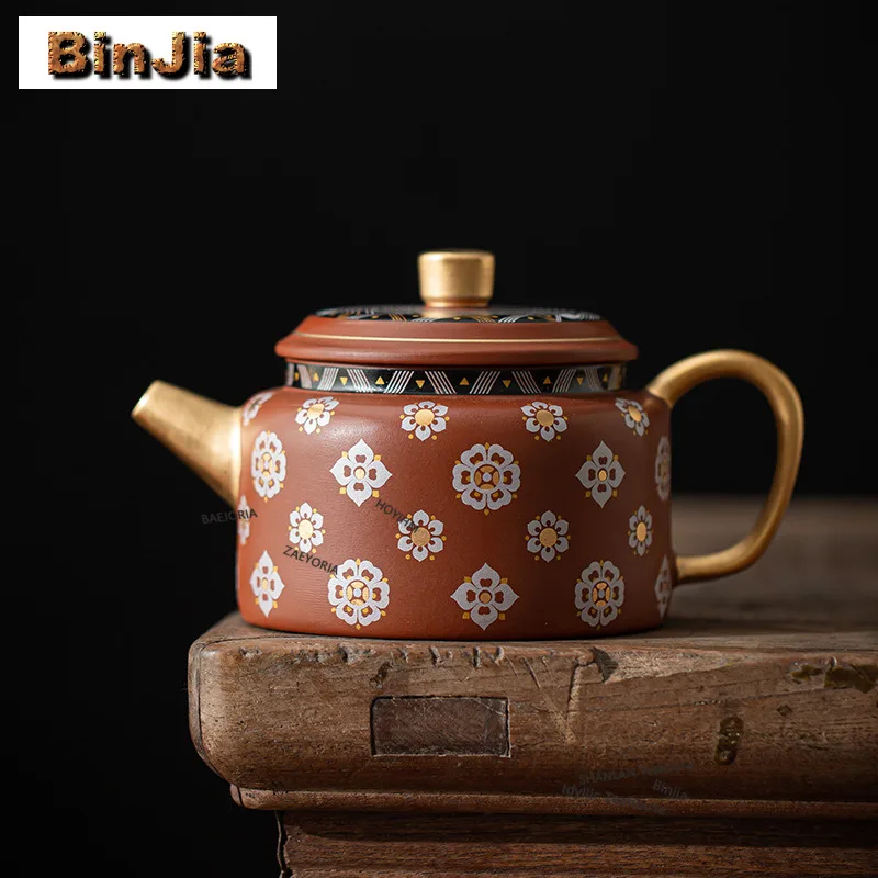 Purple Clay Gold Drawing Teapot Japanese Tea Infuser Pot Tea Making Kettle With Strainer Dahongpao Tea Services Supplies Craft
Purple Clay Gold Drawing Teapot Japanese Tea Infuser Pot Tea Making Kettle With Strainer Dahongpao Tea Services Supplies Craft