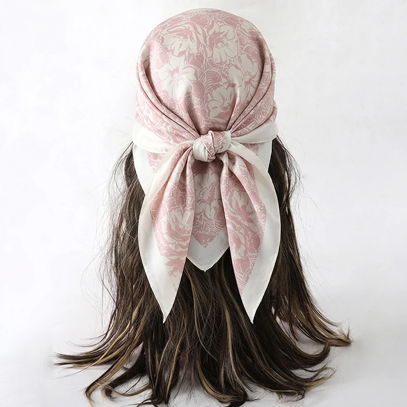 Vintage Floral Print Square Scarf Satin Silk Lightweight Bandana for Women Summer Beach Vacation Neck Hairband Bag Accessory
Vintage Floral Print Square Scarf Satin Silk Lightweight Bandana for Women Summer Beach Vacation Neck Hairband Bag Accessory