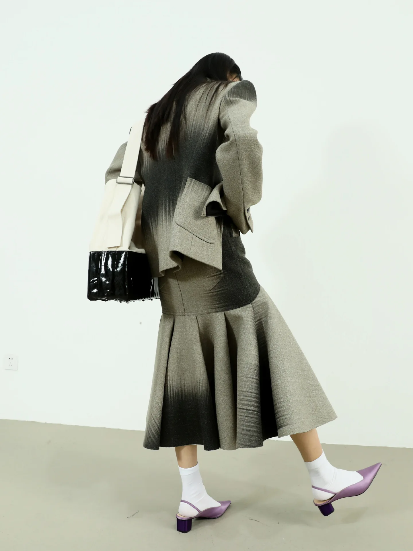 2026 Autumn/Winter British Style Geometric Print Tailored Slim Fit Women's Coat 1712
2026 Autumn/Winter British Style Geometric Print Tailored Slim Fit Women's Coat 1712