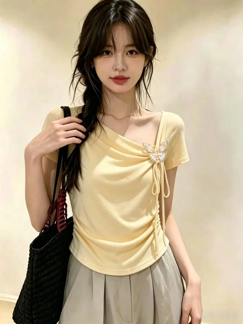 Unique Short Sleeve T-Shirt Women's Summer Fashionable Korean Style Slim Fit Decoration Pure Color Top
Unique Short Sleeve T-Shirt Women's Summer Fashionable Korean Style Slim Fit Decoration Pure Color Top