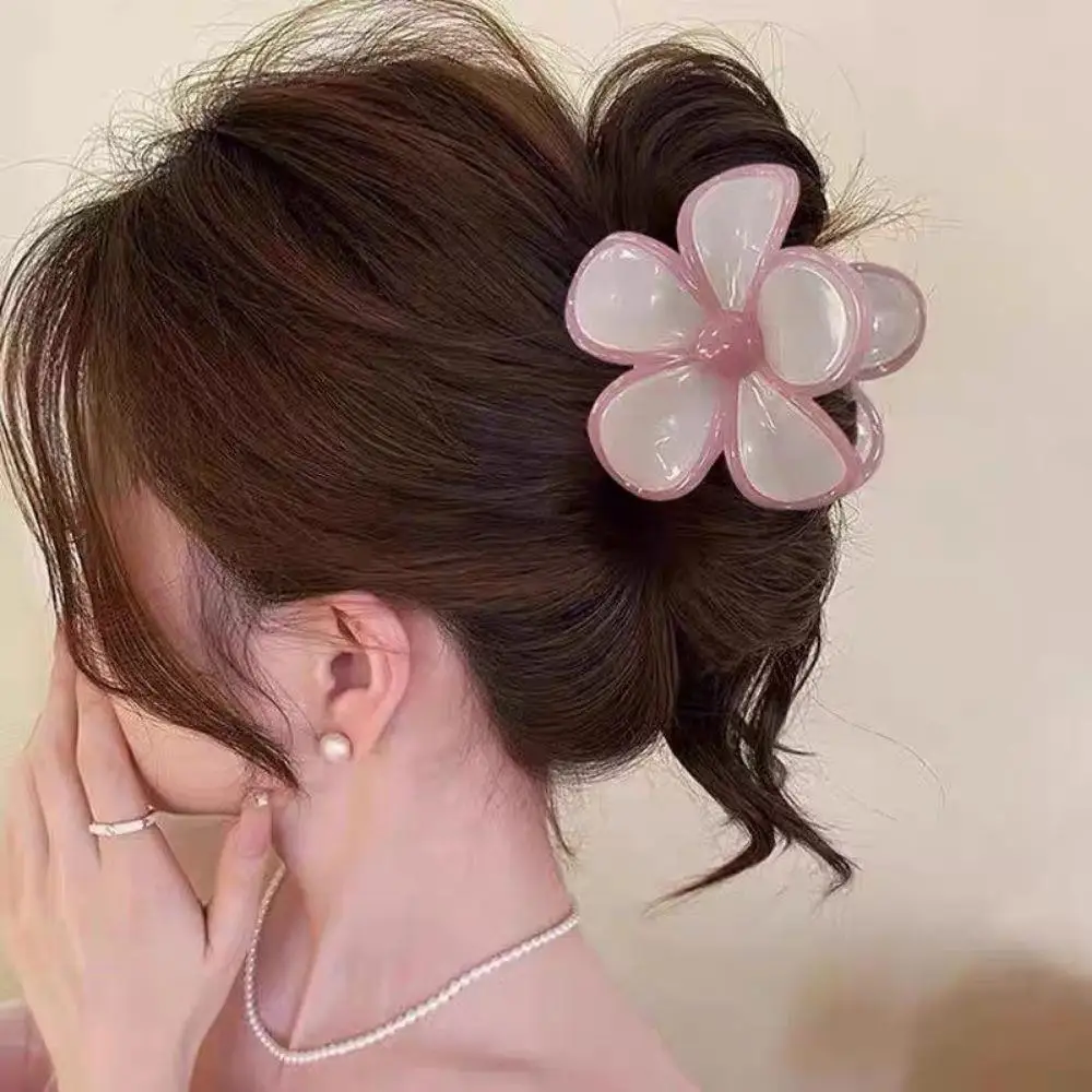 Korean Gradient Jelly Color Plumeria Flower Hair Clip Fashion Plastic Non Slip Ponytail Hairpin Sweet Women Claw Clip Headwear
Korean Gradient Jelly Color Plumeria Flower Hair Clip Fashion Plastic Non Slip Ponytail Hairpin Sweet Women Claw Clip Headwear