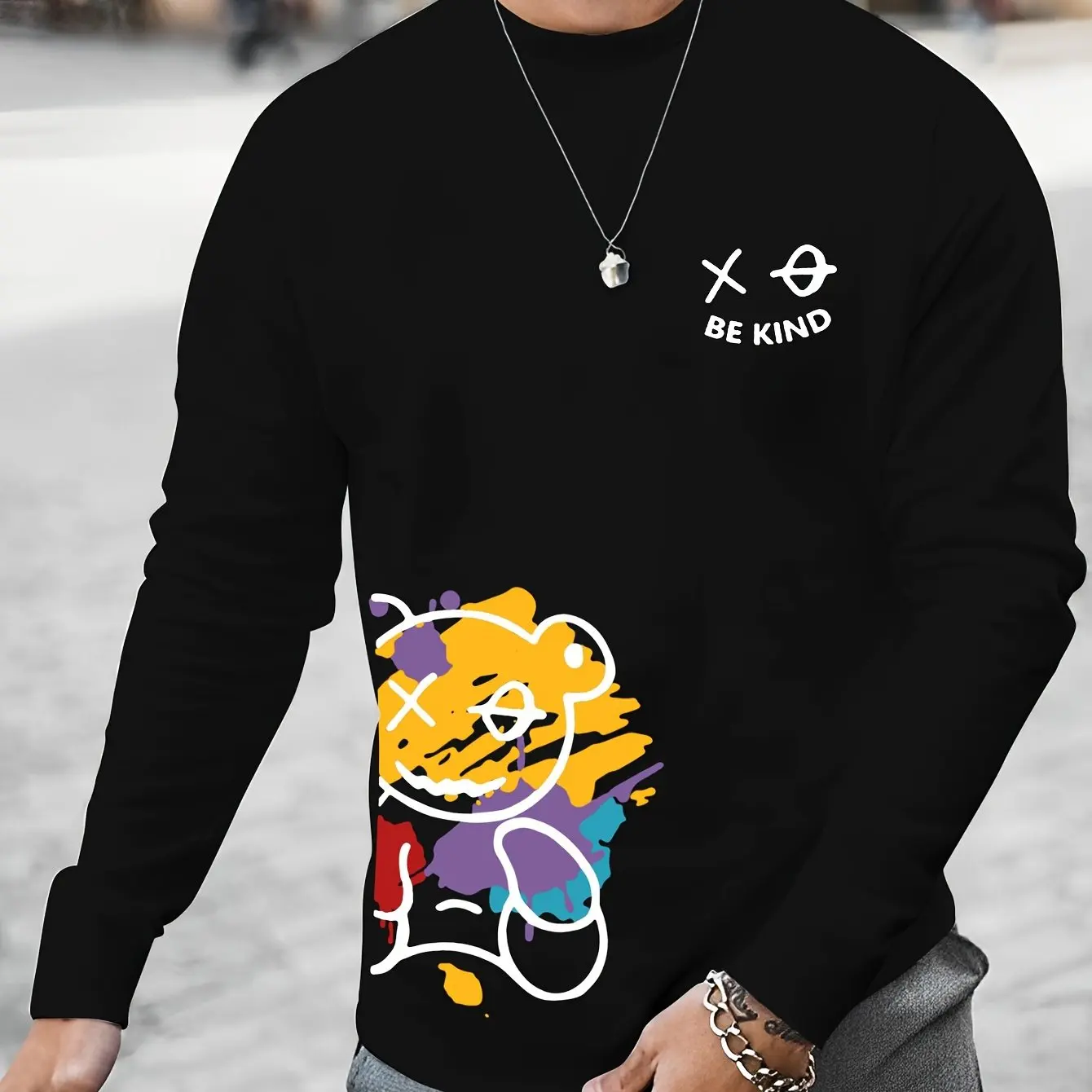 Spring and autumn men's street comfortable sports casual fashion cartoon bear printed round neck long sleeved Daily T-shirt tops
Spring and autumn men's street comfortable sports casual fashion cartoon bear printed round neck long sleeved Daily T-shirt tops