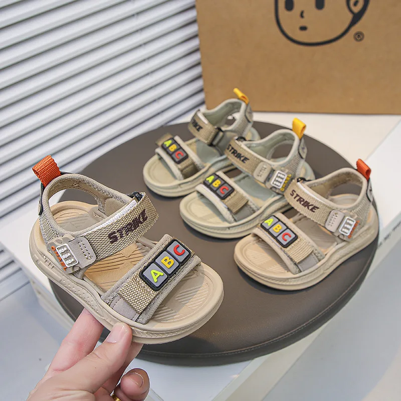 2026 New Korean Style Kids Open Toe Sandals Soft Sole Non-slip Waterproof Beach Shoes for Little & Middle Children
2026 New Korean Style Kids Open Toe Sandals Soft Sole Non-slip Waterproof Beach Shoes for Little & Middle Children