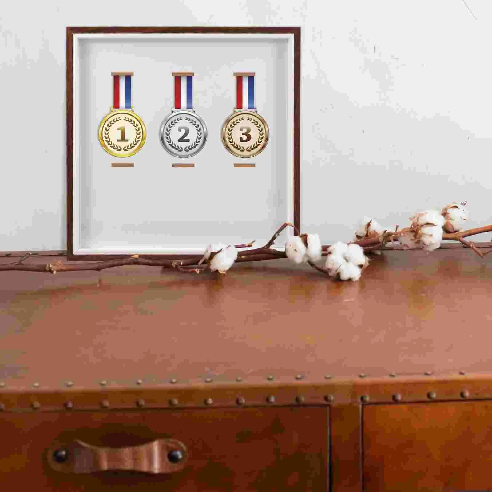Medal Holder with Trophy Shelf Display Photo Frame Ornament Stand Jewelry Desktop Picture
Medal Holder with Trophy Shelf Display Photo Frame Ornament Stand Jewelry Desktop Picture