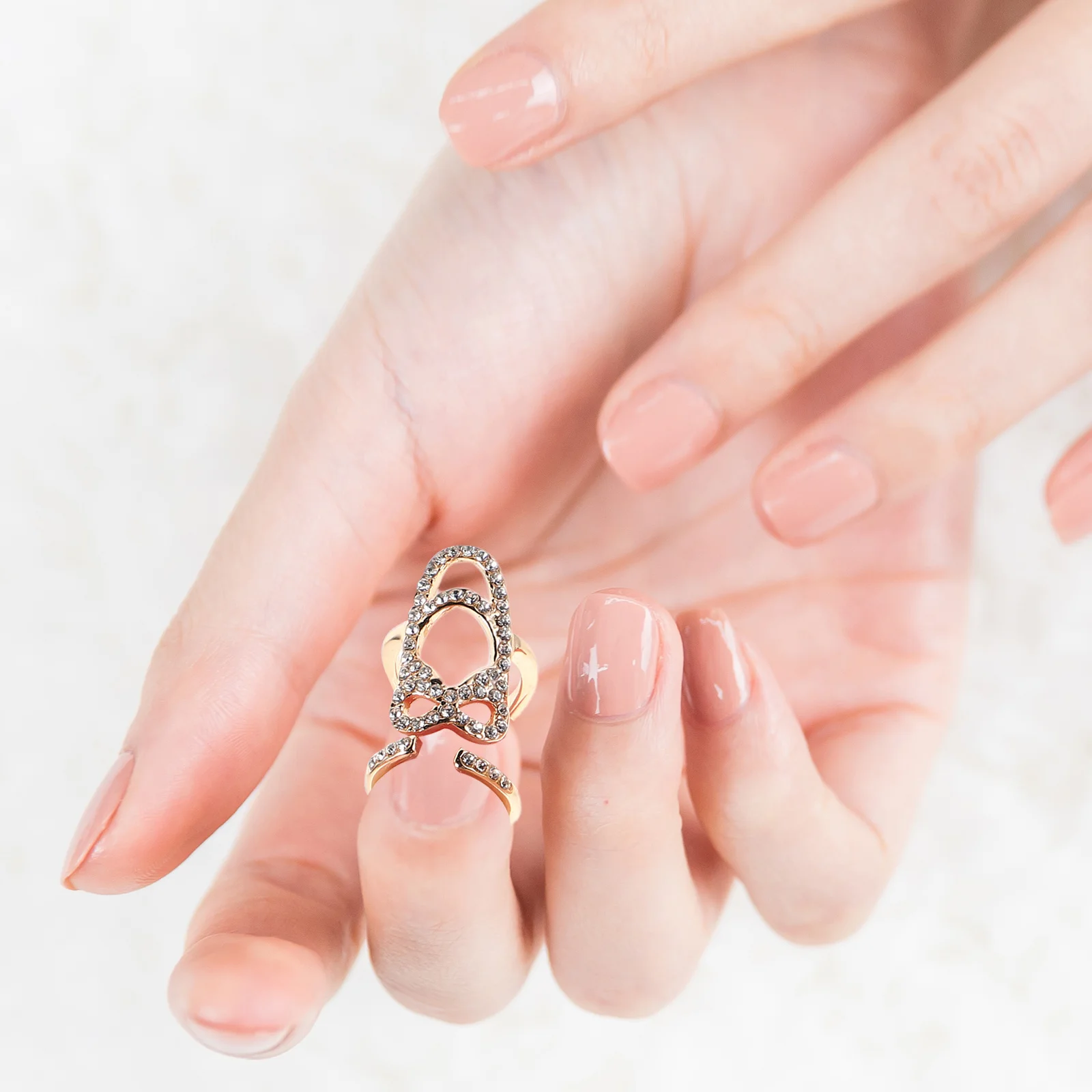 4Pcs Alloy Fingernail Cover Rings Geometric Adjustable Open Design for Nail Art Fingertip Jewelry Manicure Accessories
4Pcs Alloy Fingernail Cover Rings Geometric Adjustable Open Design for Nail Art Fingertip Jewelry Manicure Accessories