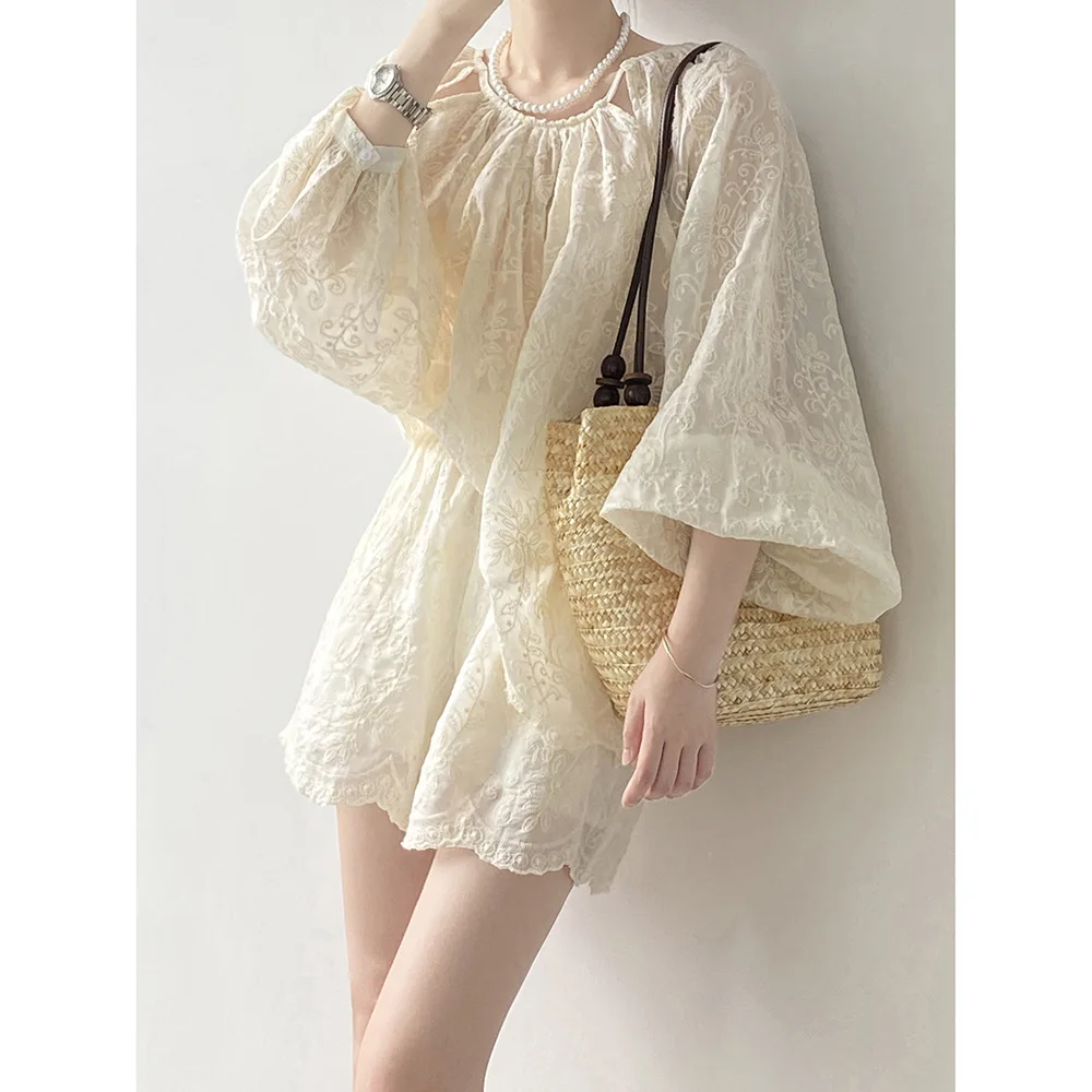 Women's Set Tencel Embroidered Long Sleeve Set Women's Summer Style Embroidered Top Shorts Two Piece Set
Women's Set Tencel Embroidered Long Sleeve Set Women's Summer Style Embroidered Top Shorts Two Piece Set